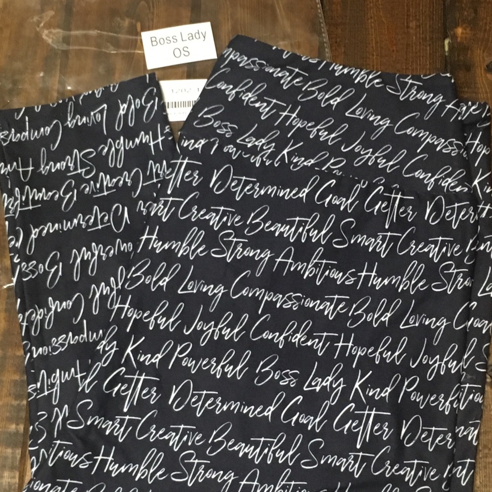 NEW - Boss Lady - OS (One Size) Leggings